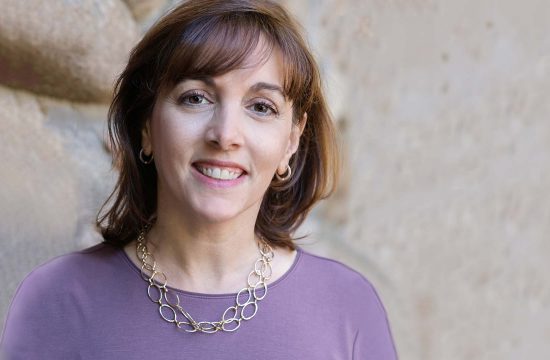 Betsy Rella